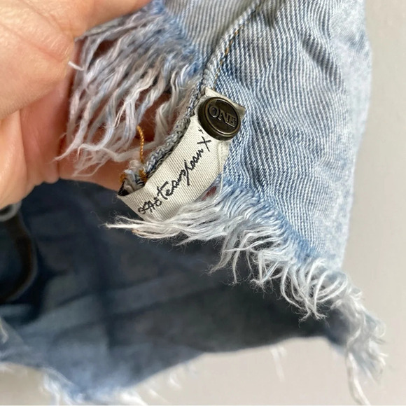 ONE Teaspoon Legend Revolve  Distressed Jean Short 100% Cotton High Rise Size 27 - Picture 8 of 12